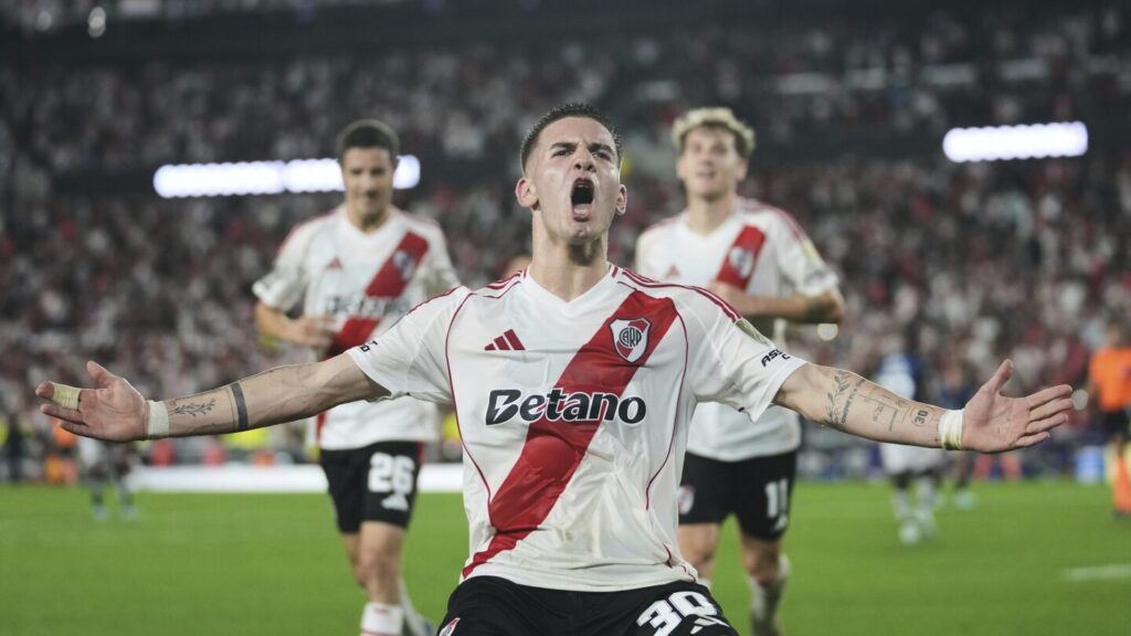 Real Madrid to sign teenager Mastantuono from River Plate after Club World Cup