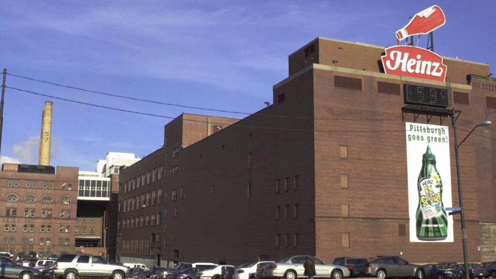 Kraft Heinz pulling certain artificial dyes from its US products in 2027