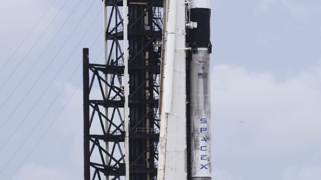Space station leak will delay astronaut visits from India, Poland and Hungary