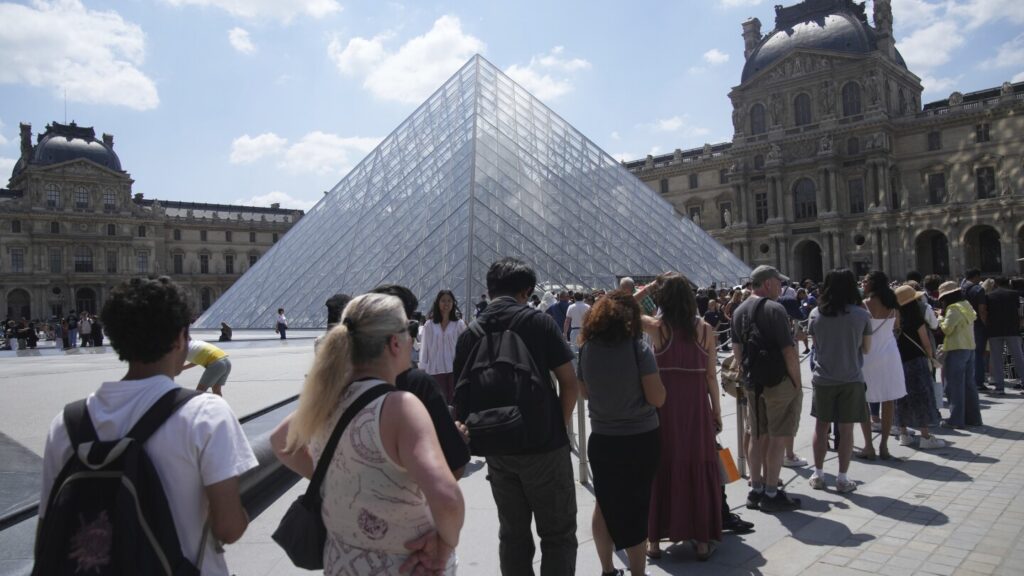Louvre shuts down in a staff strike, sounding the alarm on overtourism