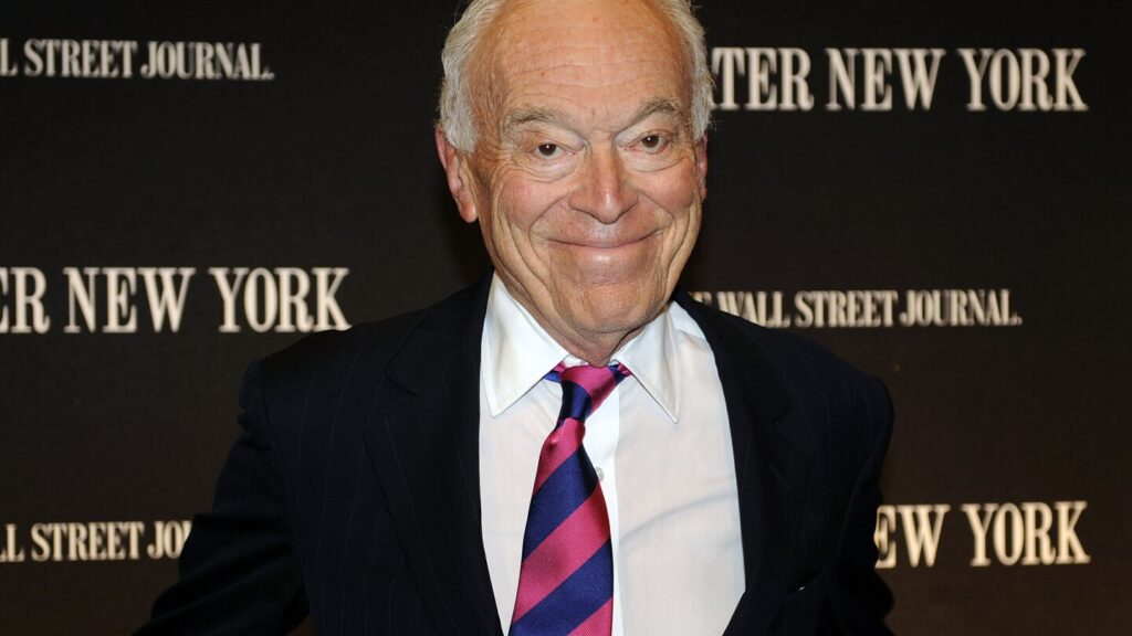 Leonard Lauder, philanthropist who globalized family cosmetic business, dies at age 92