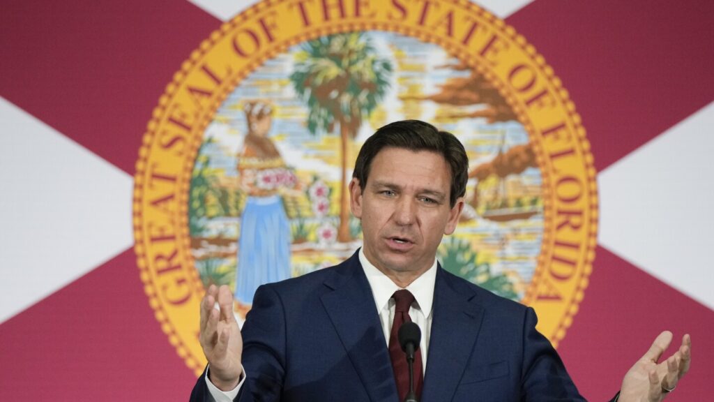 Federal judge blocks Florida from enforcing social media ban for kids while lawsuit continues
