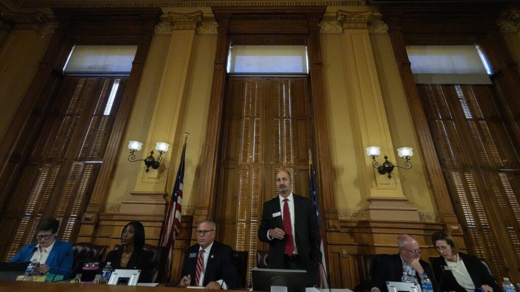 Georgia fight over election rules returns in last-minute bill