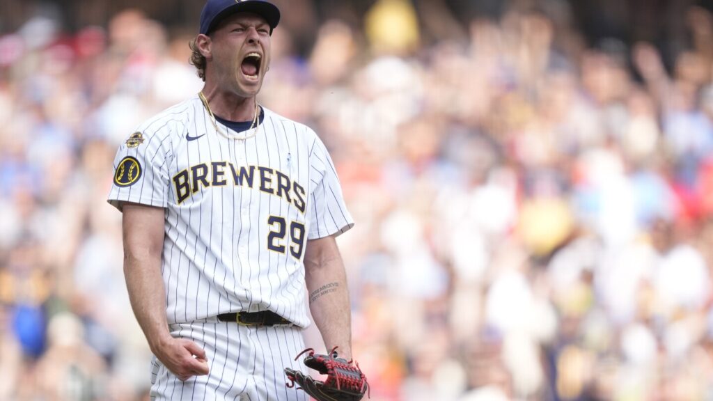 Yelich homers and Megill escapes a 9th-inning jam as the Brewers top the Cardinals 3-2