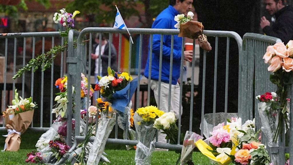 Boulder vigil planned after firebombing injures 12 at rally for hostages