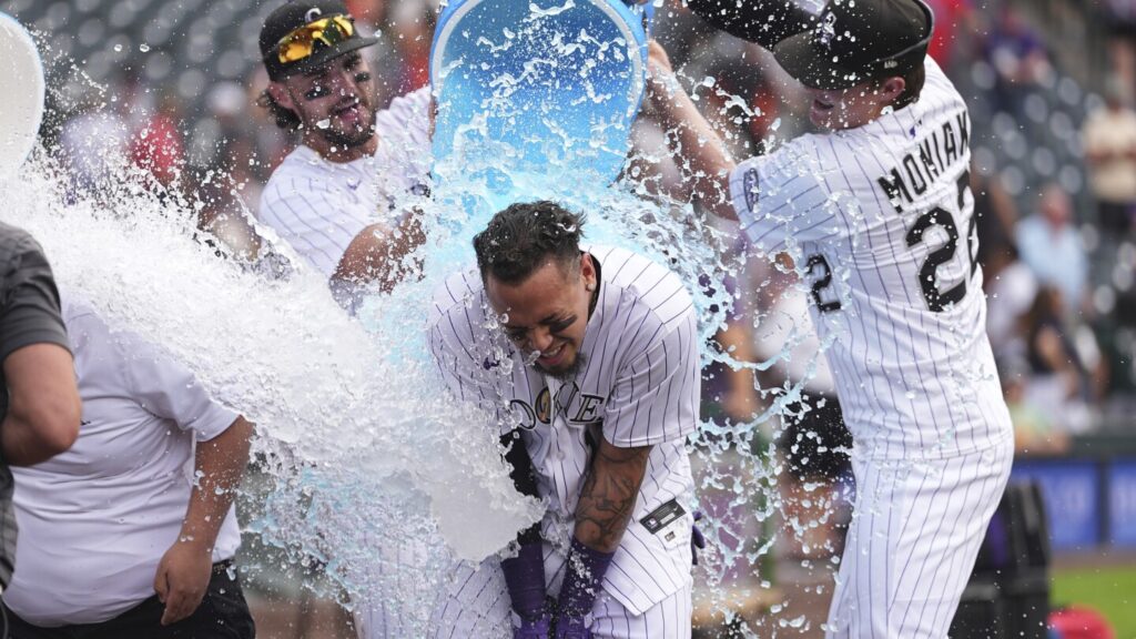 Arcia has 2-run single in 9th to rally Rockies to 8-7 win over Giants