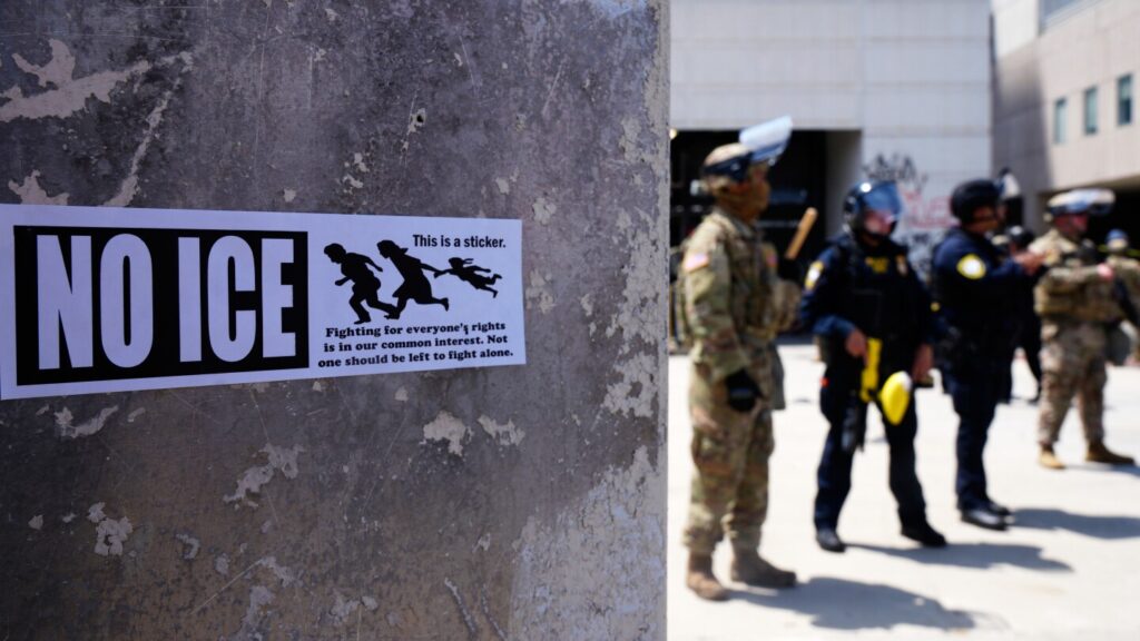 Appeals court temporarily blocks judge’s ruling to return control of National Guard to California