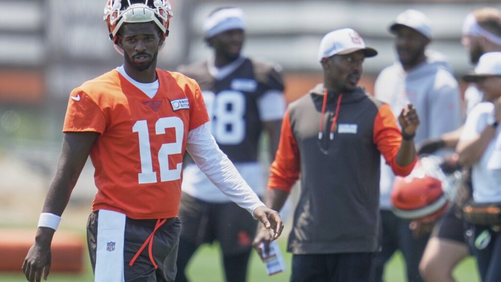 Browns rookie QB Shedeur Sanders ticketed after police say he drove 101 mph in Cleveland suburb