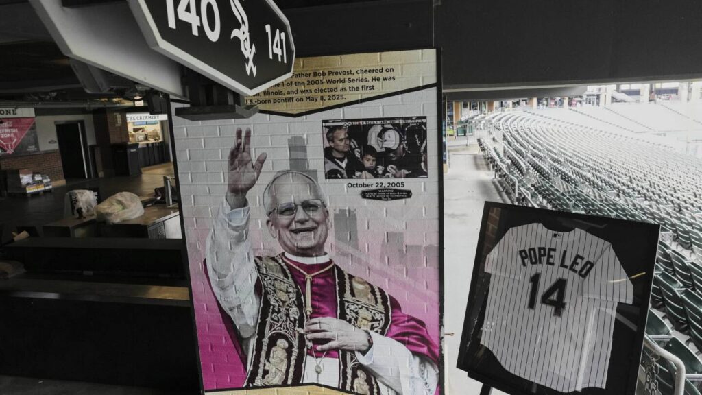 Pope Leo XIV sends message of hope via Chicago White Sox jumbotron