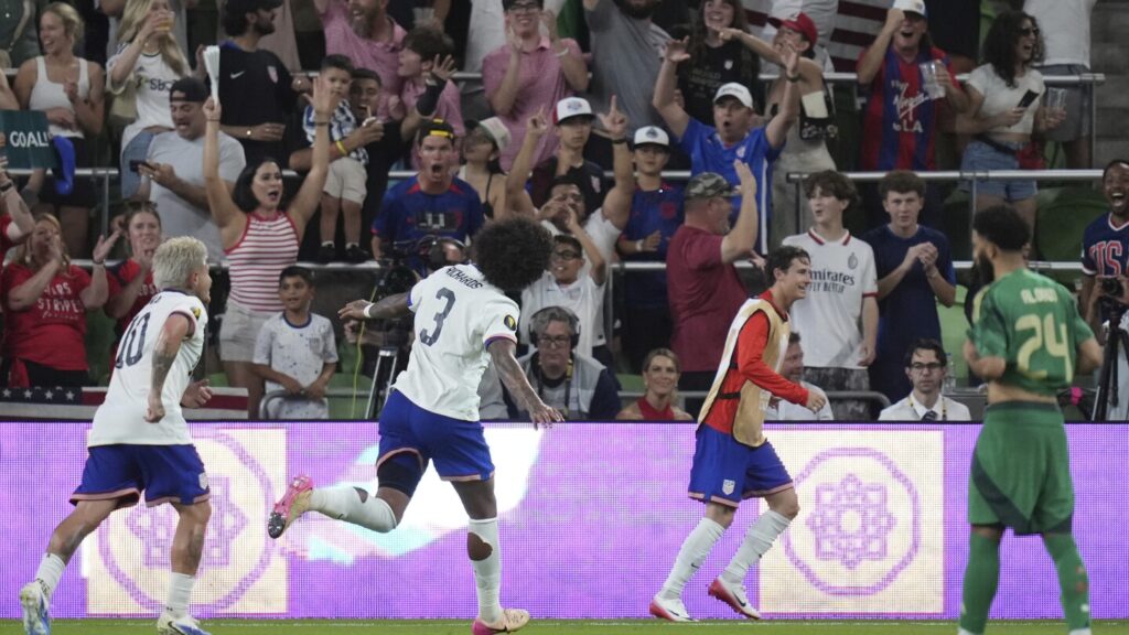 Richards’ 2nd-half goal lifts US over Saudi Arabia 1-0 and into CONCACAF Gold Cup quarterfinals