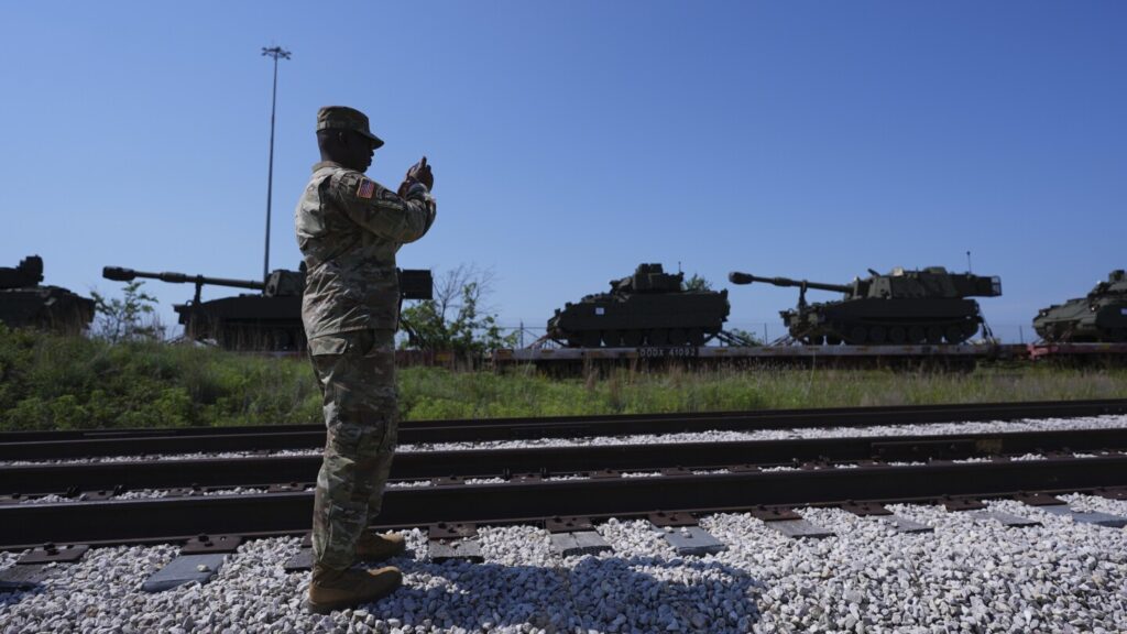 Army leaders defend parade and border spending
