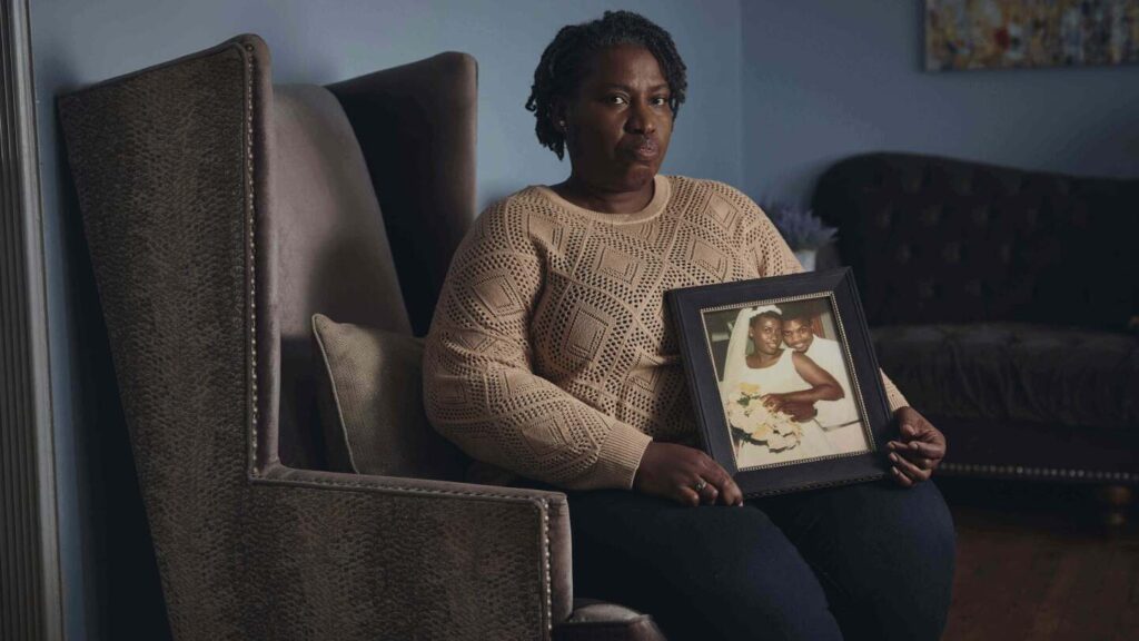 US death benefits program for officers has growing backlog