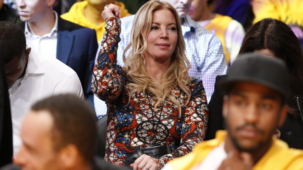 Buss family to sell controlling stake of Lakers to Mark Walter for B valuation, AP source says