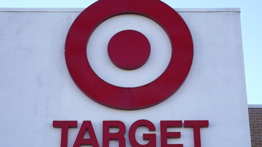 Target baby food is recalled over lead contamination
