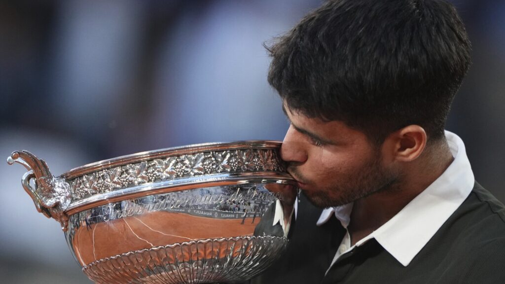 Alcaraz-Raducanu among US Open mixed doubles team entries