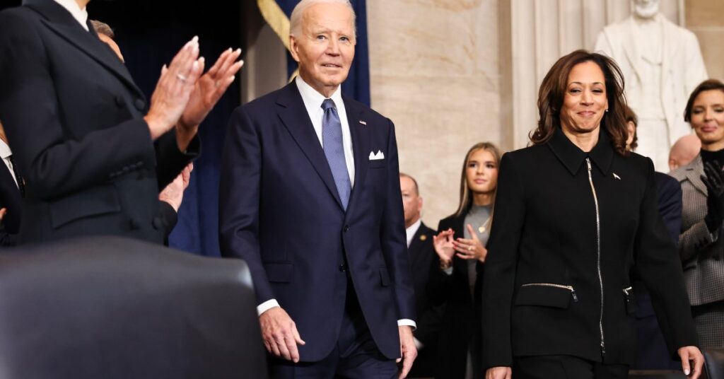 Harris Slams Biden White House as Reckless in New Memoir