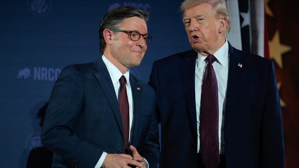 Democrats Demand GOP Leaders End Recess to Stop Trump’s Iran War Democrats Demand GOP Leaders End Recess to Stop Trump’s Iran War