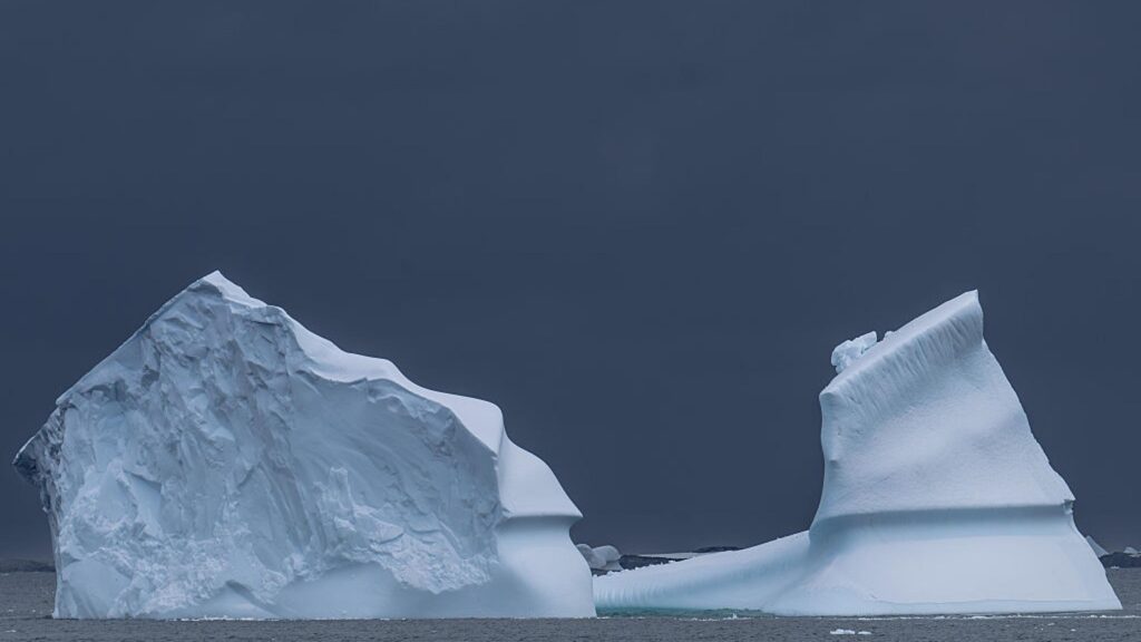 For The Past 20 Years Antarctica’s Deep Ocean Has Been Heating Up
