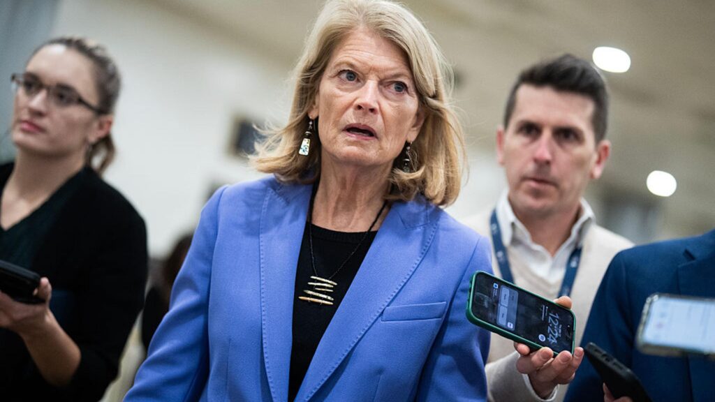 3 Republicans Join Democrats in Closest Senate Vote Yet to Halt Iran War