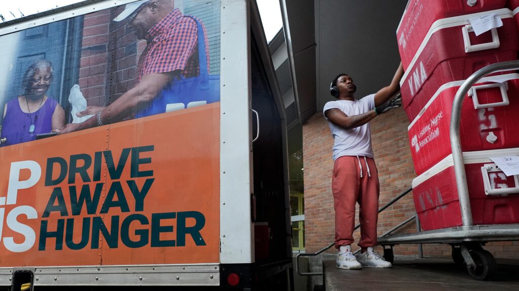 Meals on Wheels America Is Struggling to Help Seniors
