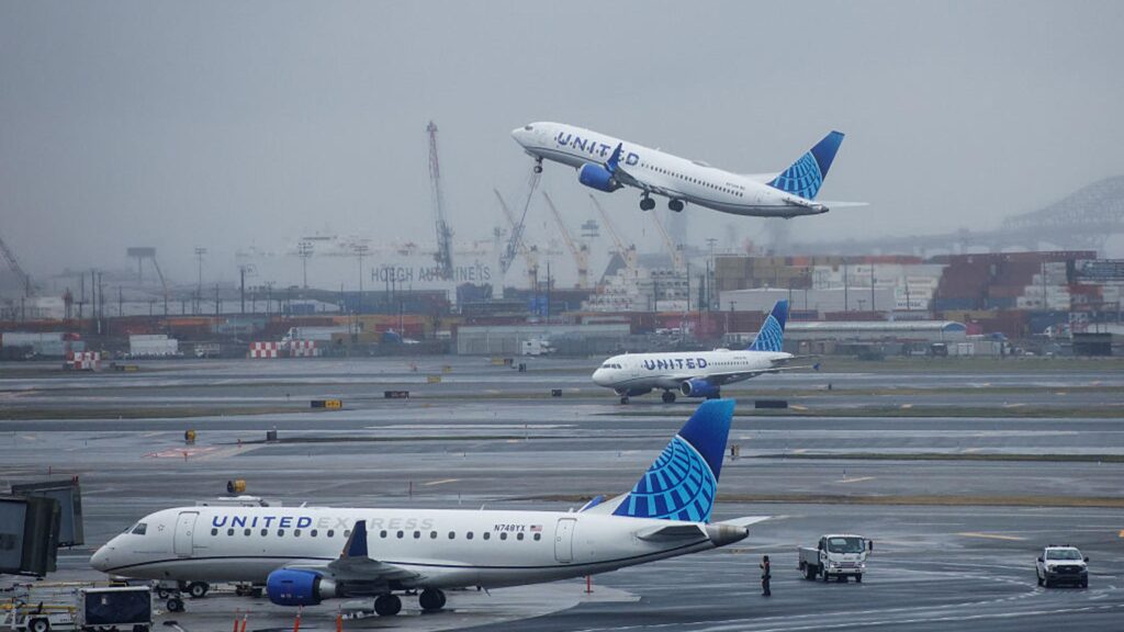 DHS Threatens to Stop International Flight Processing in Sanctuary Cities