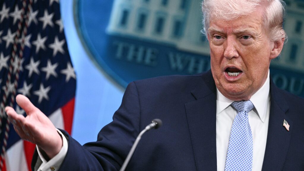 Trump Says ‘Just Relax’ as U.S. and Iran Trade Fresh Strikes