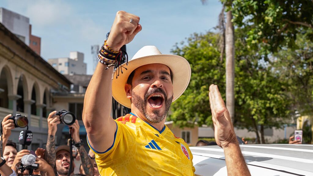 Colombia Elects Trump-Backed Populist in Presidential Election Colombia Elects Trump-Backed Populist in Presidential Election