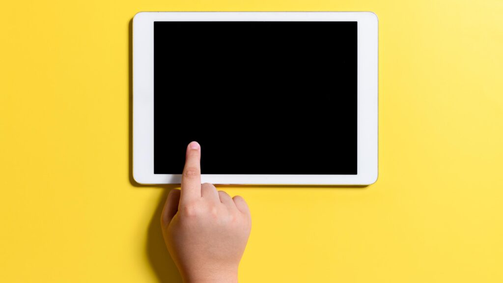 The Scientific Case for Reading on Paper, Not Screens