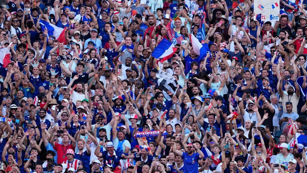 France, the World Cup Favorite, Lives On—With a Little Love From Local Fans