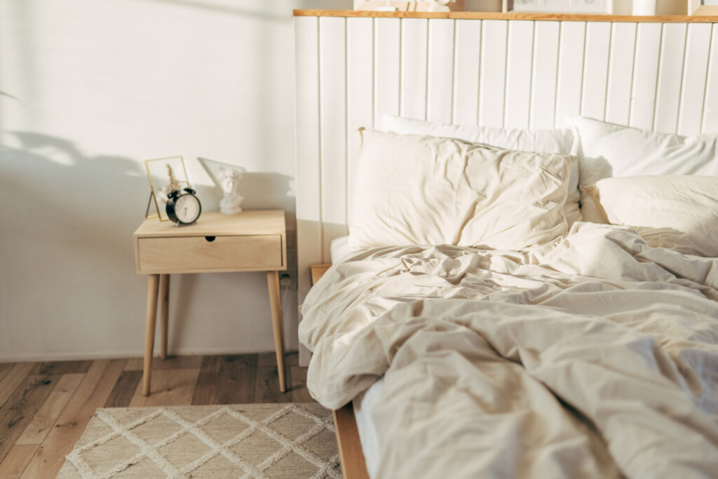 Losing Even an Hour of Sleep a Night Is Linked to Weight Gain Losing Even an Hour of Sleep a Night Is Linked to Weight Gain