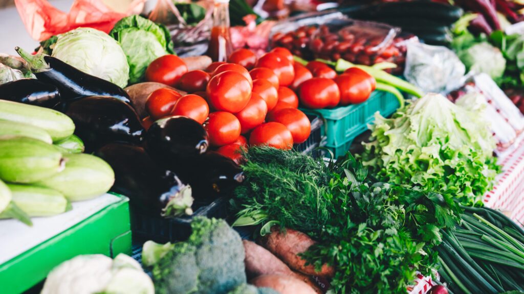 Is Farmers’ Market Produce Safer During the Cyclospora Outbreak? Is Farmers’ Market Produce Safer During the Cyclospora Outbreak?