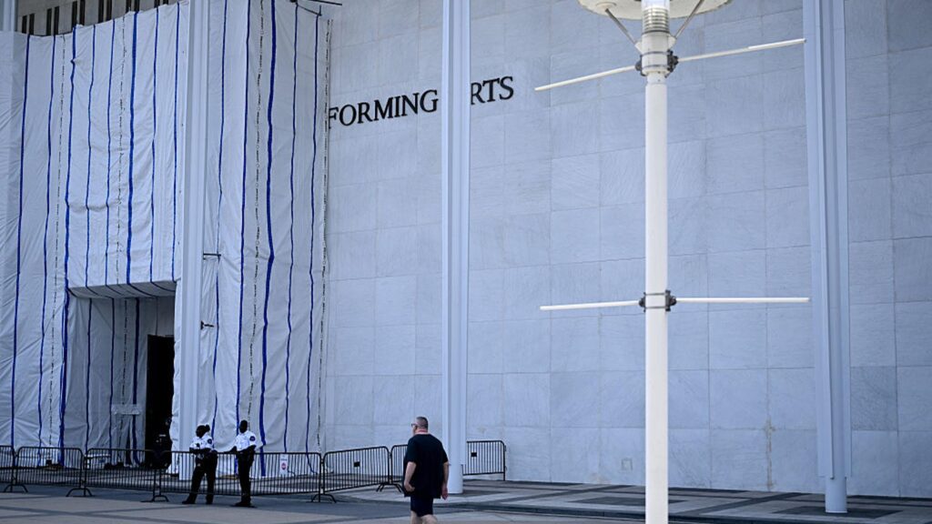 Kennedy Center Board Votes to Put Trump’s Name Back on the Building
